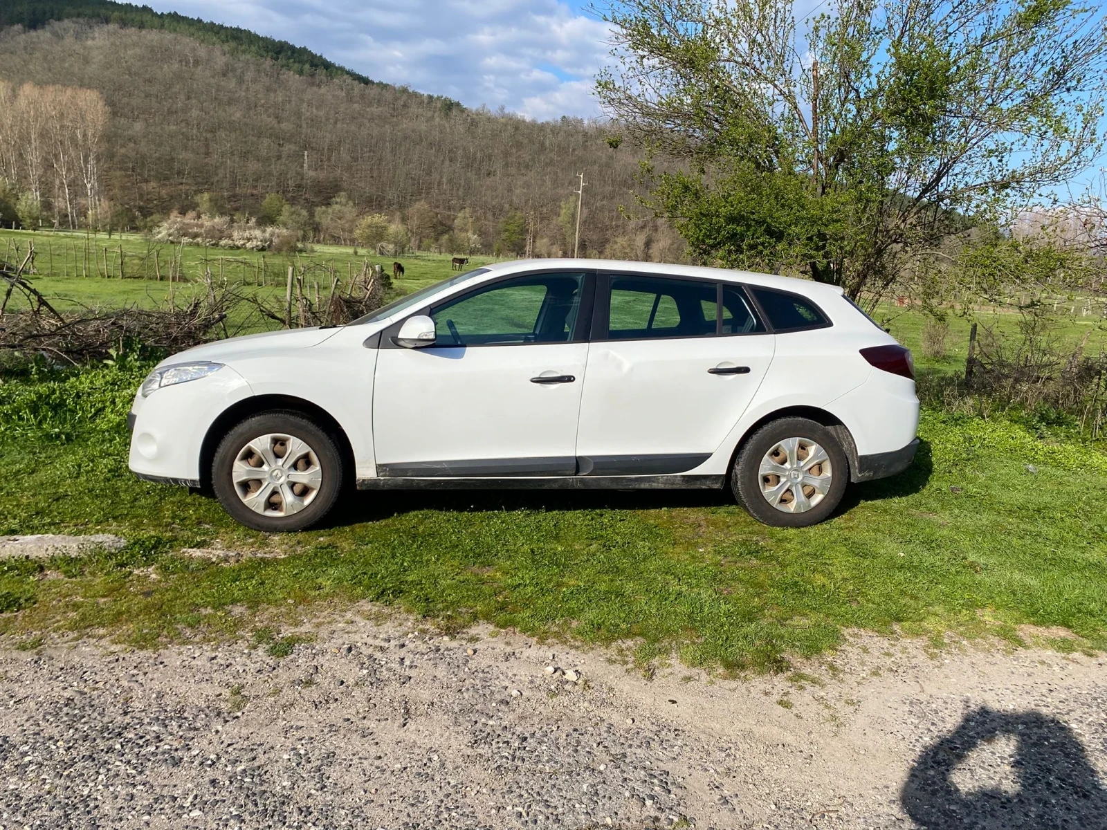 Renault Megane 1.6, снимка 2 - Автомобили и джипове - 54401830