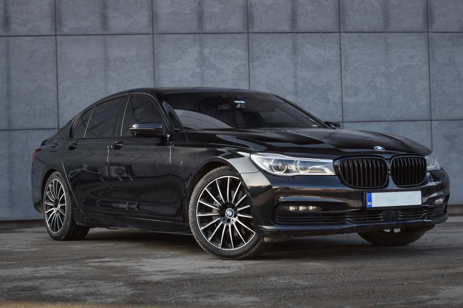 BMW 740 BMW 740d xDrive Individual Shadow Line