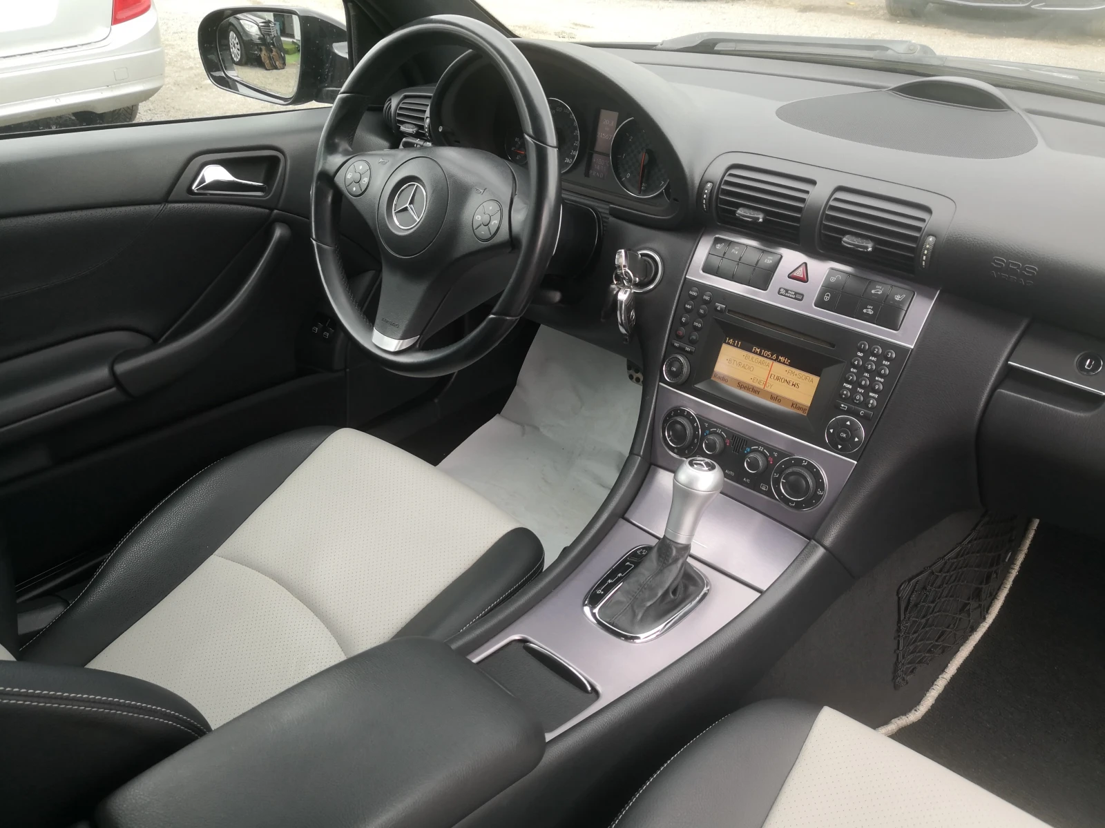 Mercedes-Benz C 250 i AMG Avantgarde Автоматик Евро 5, снимка 6 - Автомобили и джипове - 54932076