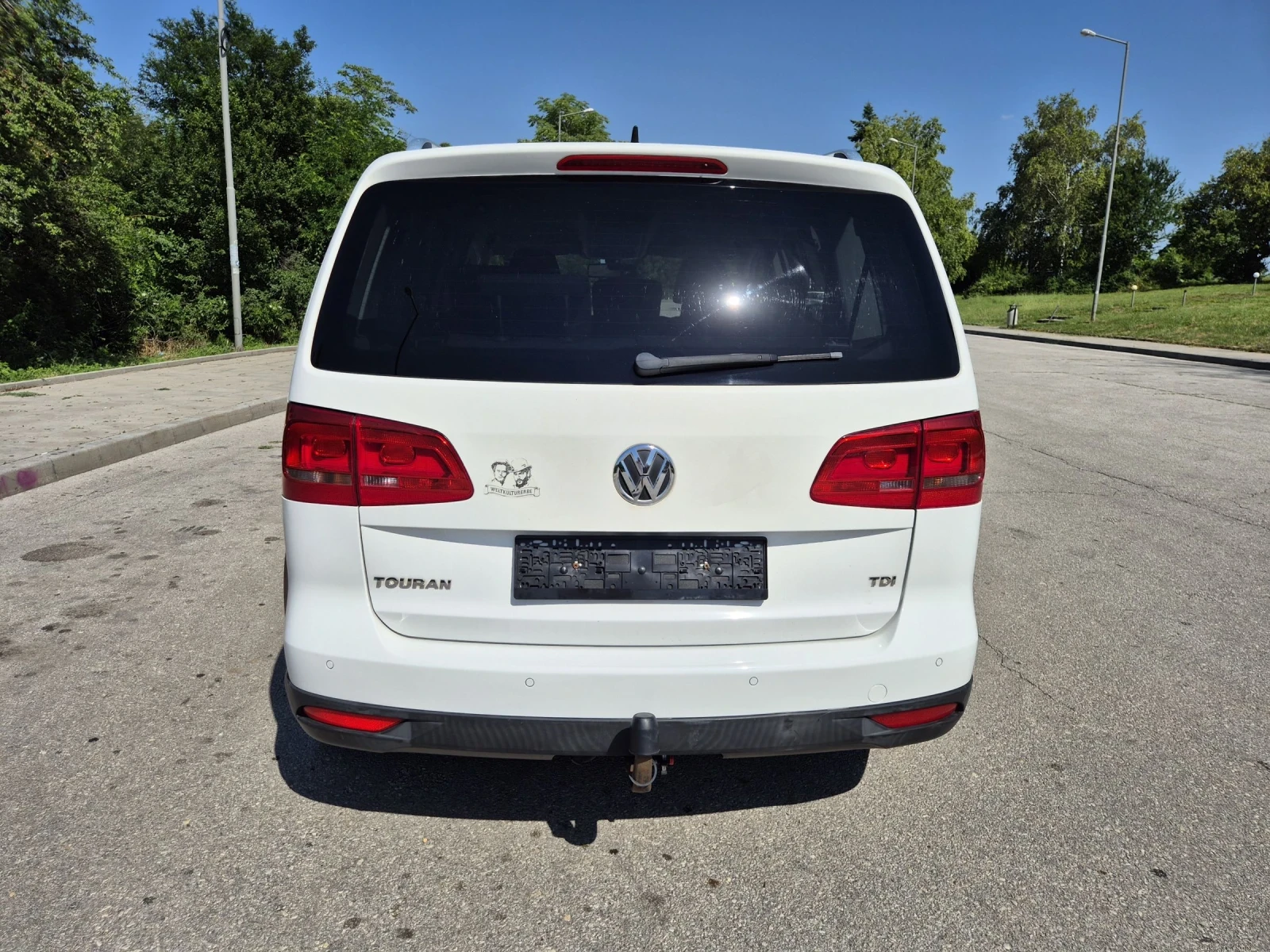 VW Touran CROSS 2.0TDI 7 Местен, снимка 6 - Автомобили и джипове - 55087982