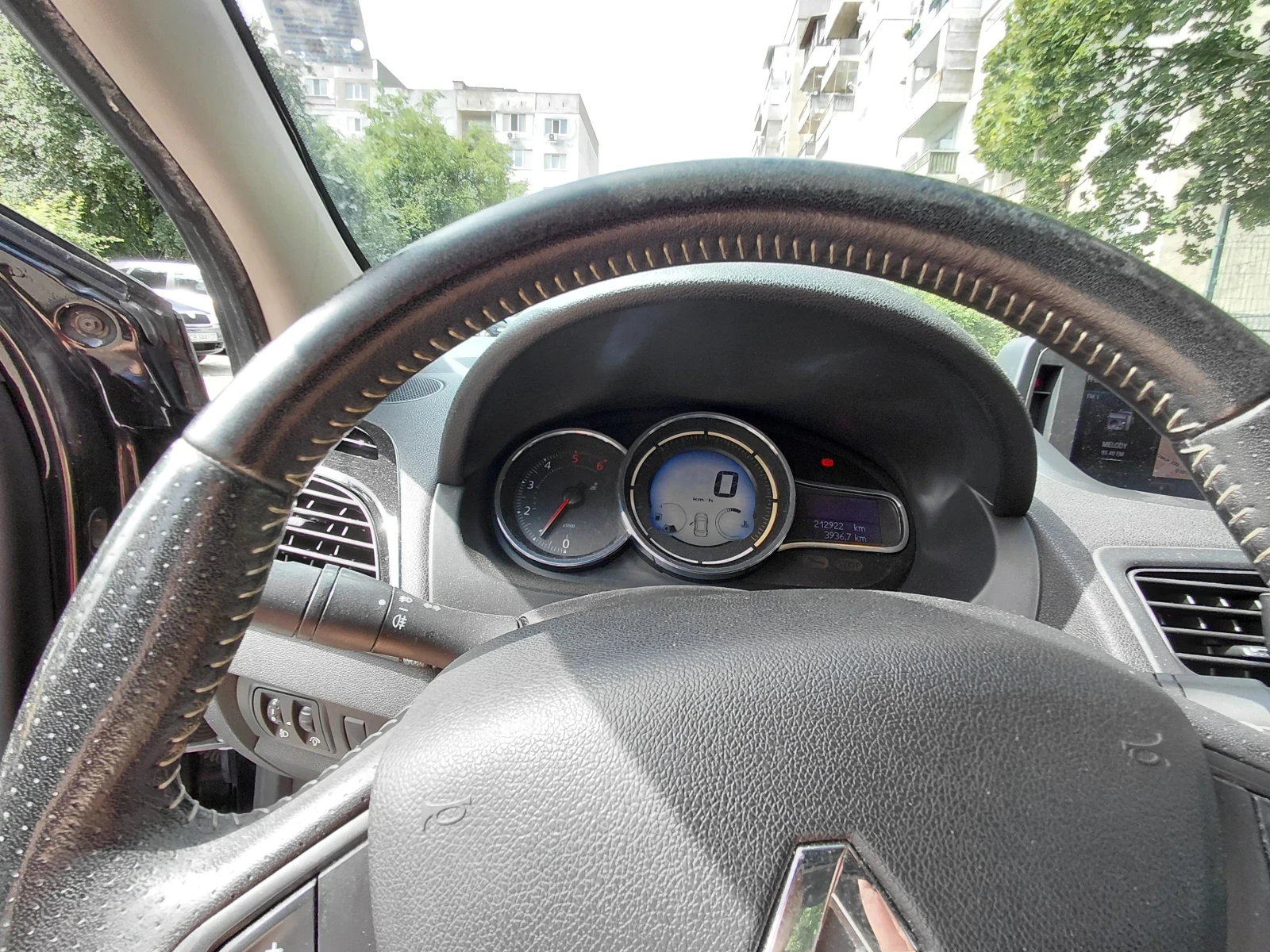 Renault Fluence, снимка 5 - Автомобили и джипове - 55199997