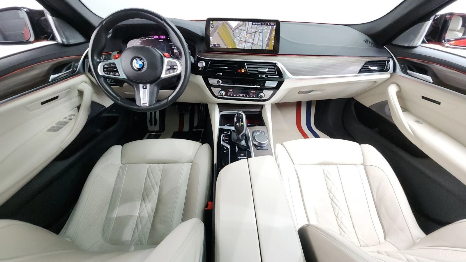 BMW 550 M550i* XDRIVE* LASER* DISTRONIC* ОБДУХ* 360* , снимка 5 - Автомобили и джипове - 55612565