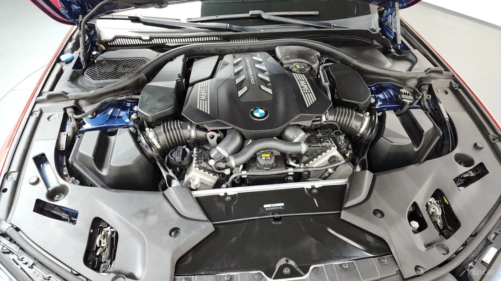 BMW 550 M550i* XDRIVE* LASER* DISTRONIC* ОБДУХ* 360* , снимка 16 - Автомобили и джипове - 55612565