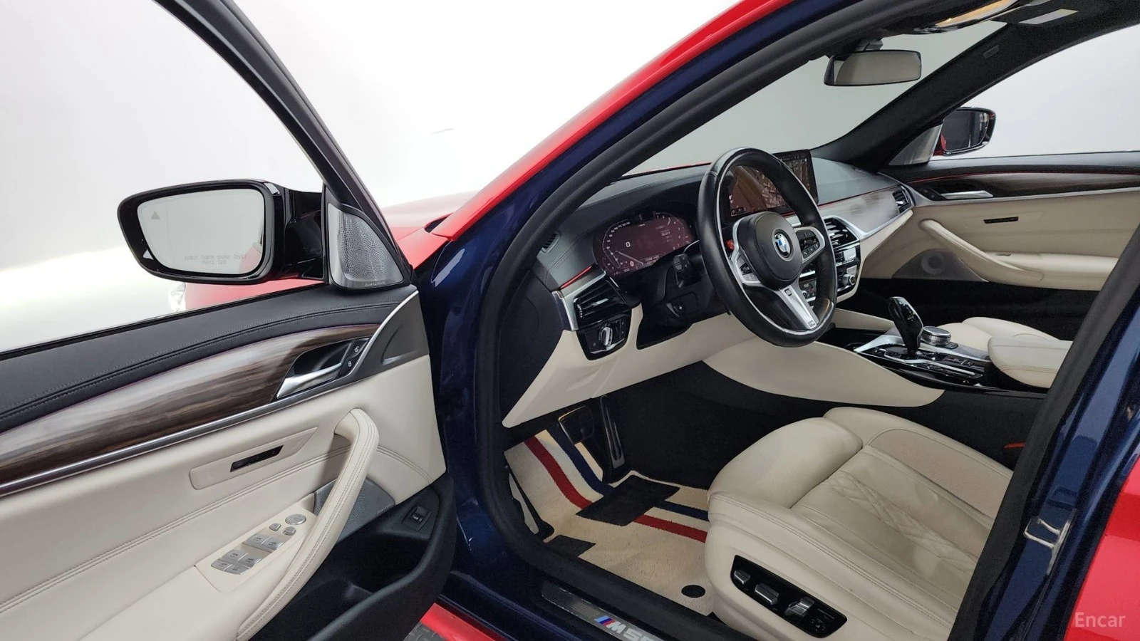 BMW 550 M550i* XDRIVE* LASER* DISTRONIC* ОБДУХ* 360* , снимка 8 - Автомобили и джипове - 55612565