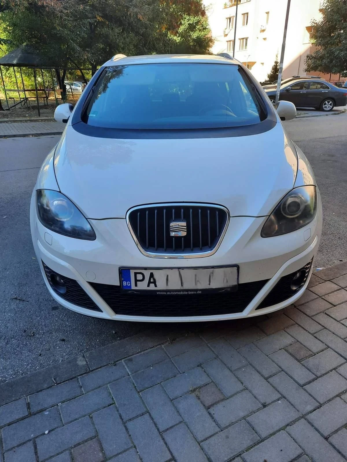 Seat Altea XL, снимка 2 - Автомобили и джипове - 55947249