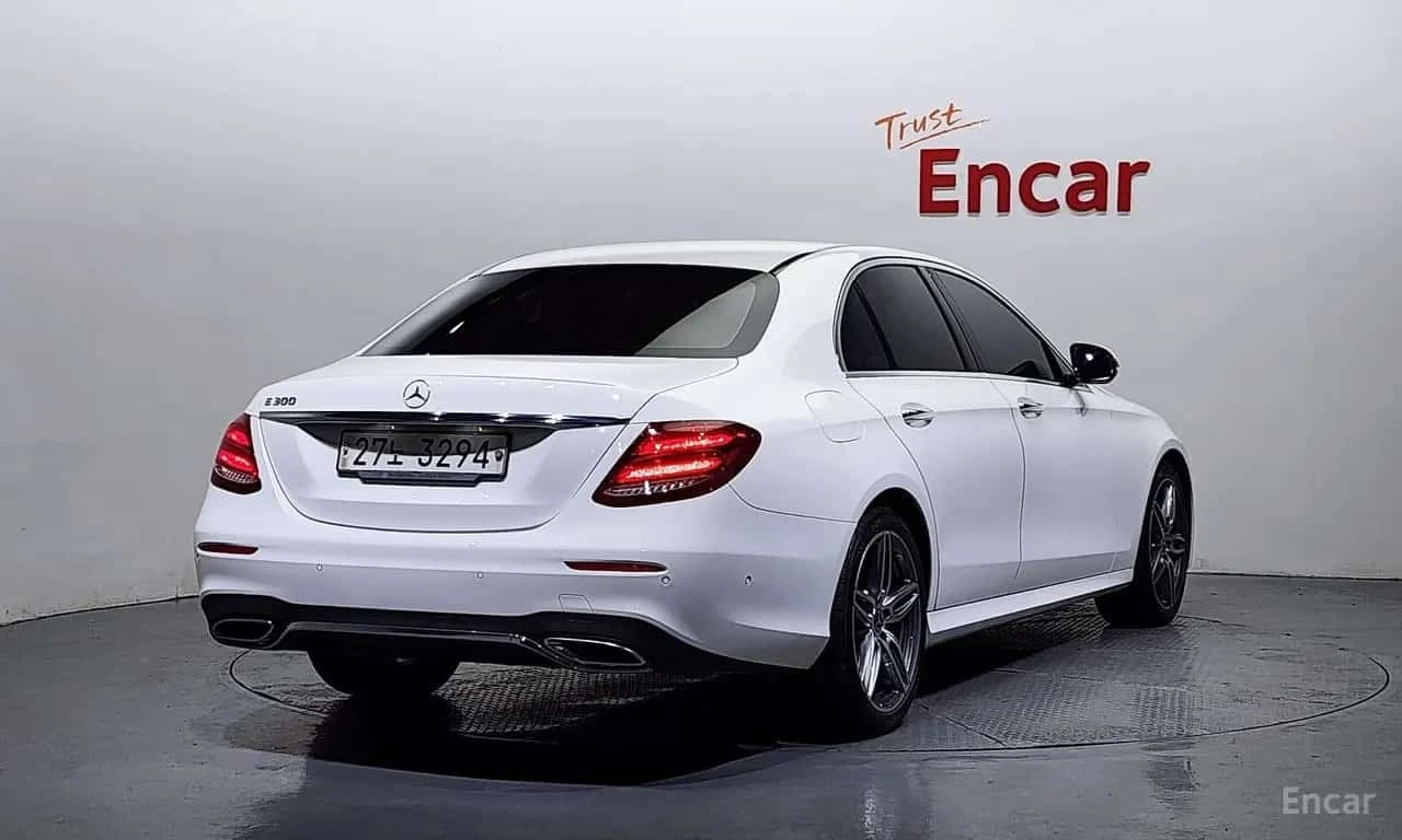 Mercedes-Benz E 300  AMG Line * ��������� * HUD * ���� �� �� *  | Mobile.bg � ����������� 2