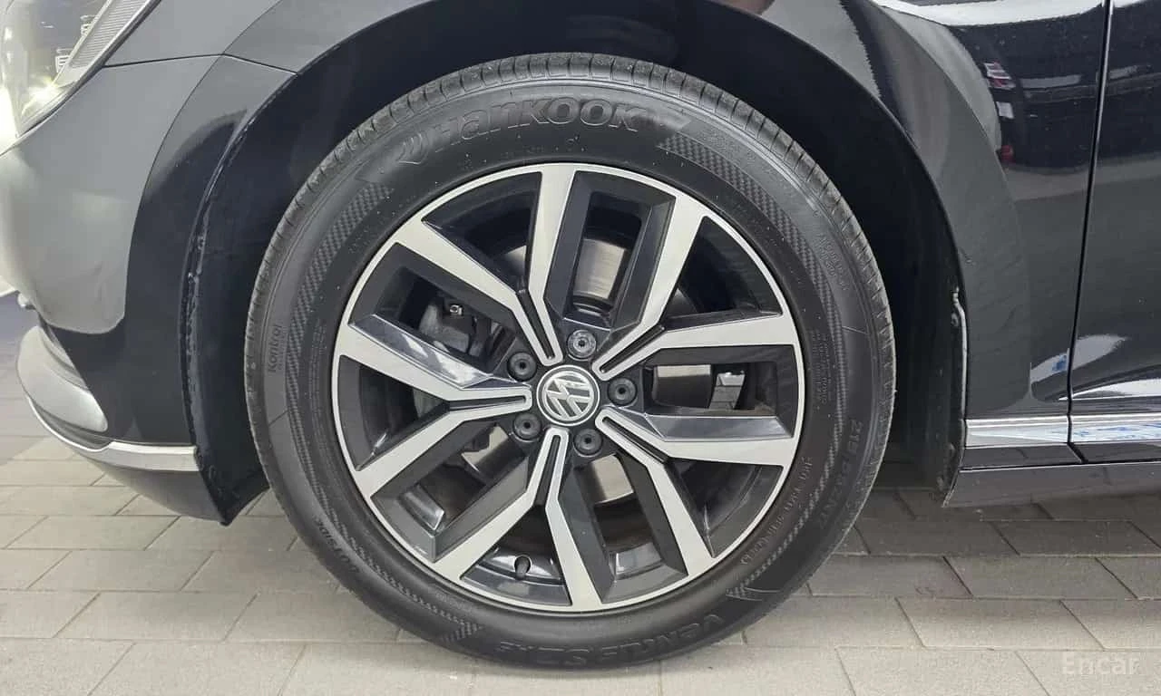 VW Passat * 2.0 TDI Premium * ЦЕНА ДО БГ, снимка 17 - Автомобили и джипове - 56636778