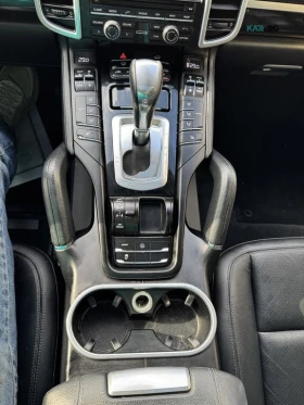 Porsche Cayenne АвтоКредит * (ЦЕНА ДО БГ), снимка 13