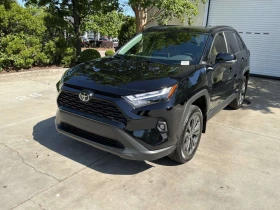 ������ Toyota Rav4