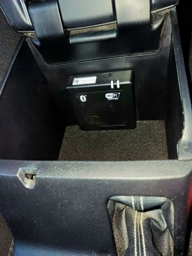 Toyota Hilux 2, 4D4D DOBINSON - 34000 € - 44782984 17