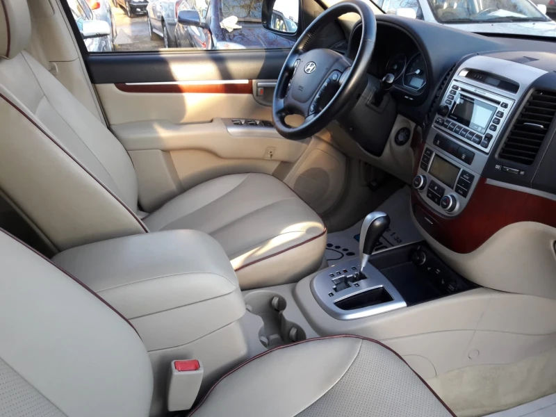 Hyundai Santa fe * * 2.2CRDI* 155PS* AUTOMATIC* KOJA* ITALIA* * , снимка 8 - Автомобили и джипове - 49041700