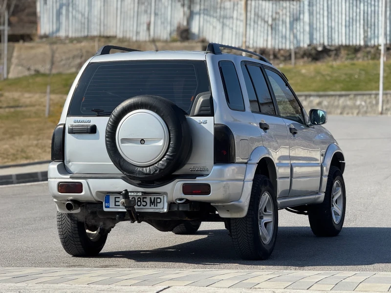 Suzuki Grand vitara, снимка 7 - Автомобили и джипове - 49241736