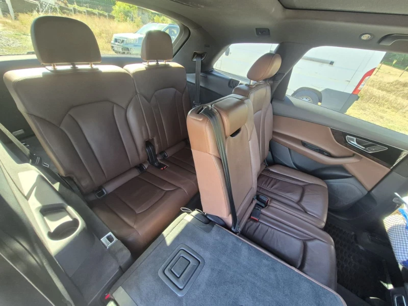Audi Q7 3.0/333KC, снимка 11 - Автомобили и джипове - 51988630