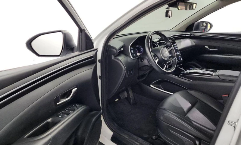 Hyundai Tucson Gasoline 1.6 Turbo 2WD Modern, снимка 10 - Автомобили и джипове - 52069562
