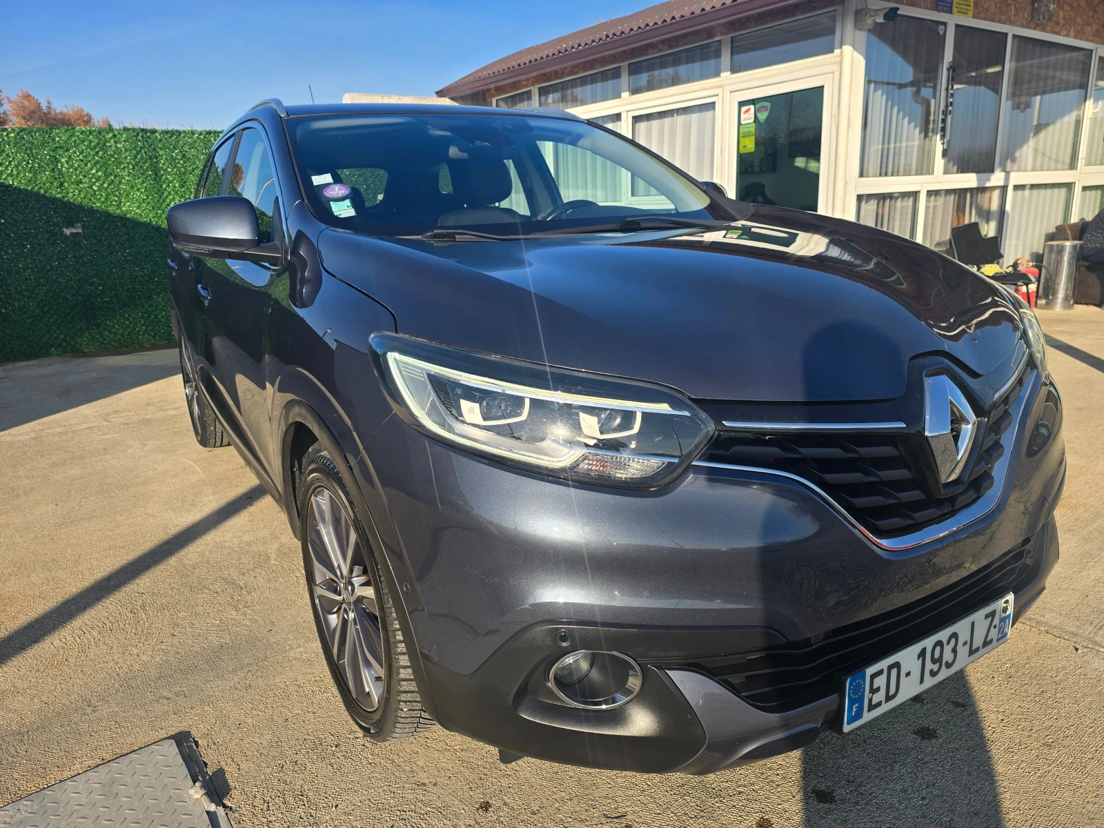 Renault Kadjar 100000km* KAMERA * EU6 - изображение 3