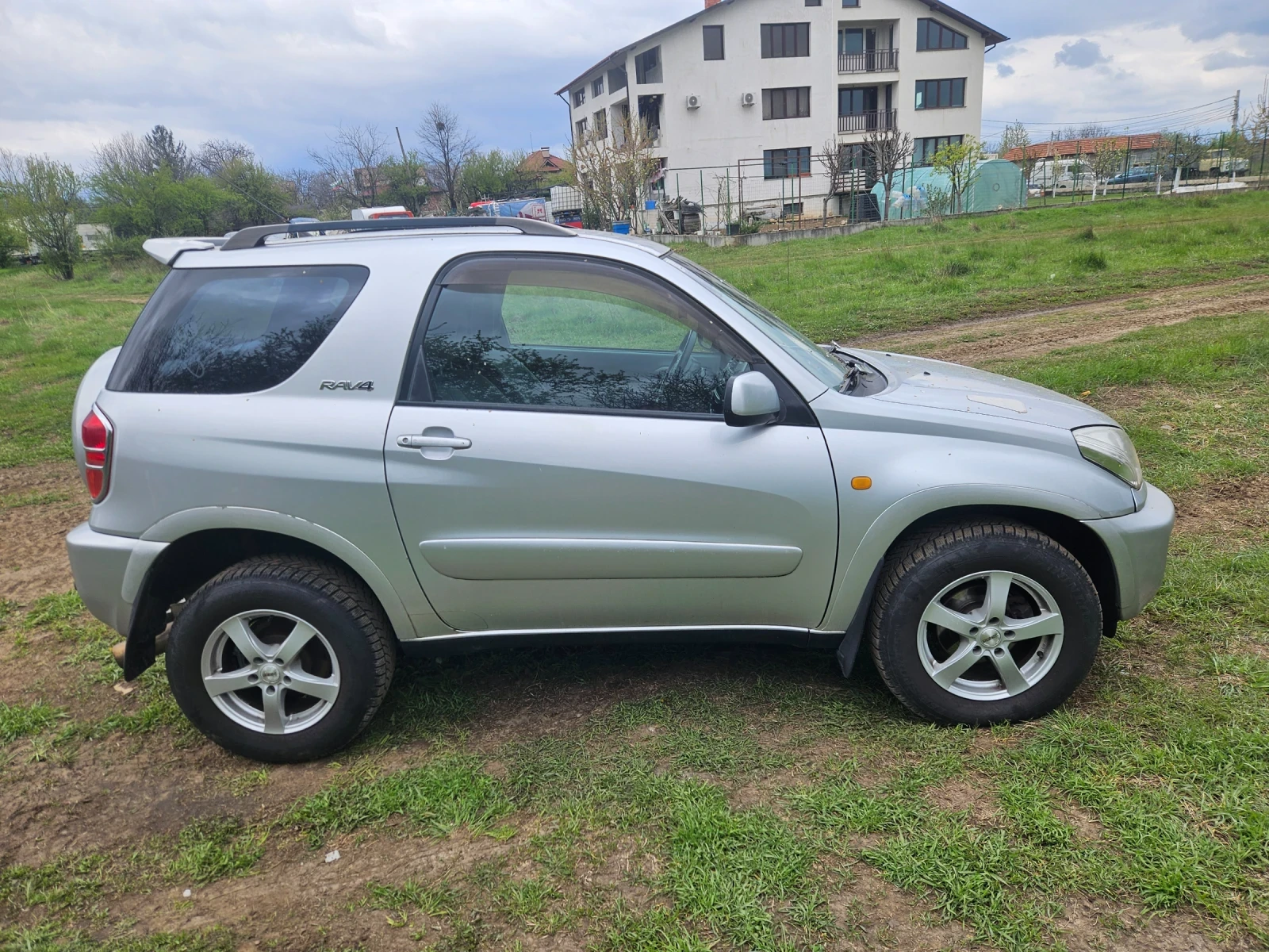 Toyota Rav4 2.0VVT-I  - изображение 4