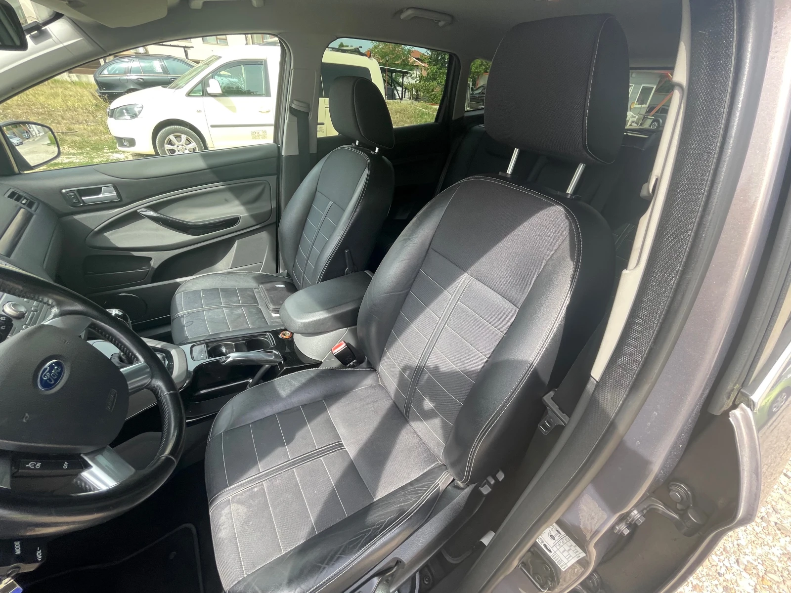 Ford Kuga 2.0TDCI4X4 - изображение 8