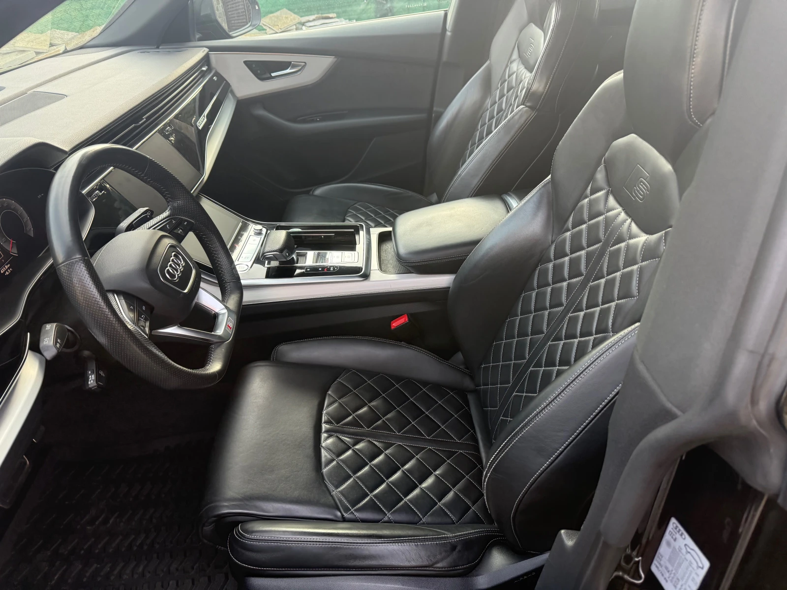 Audi Q8 50TDI, снимка 9 - Автомобили и джипове - 54153221