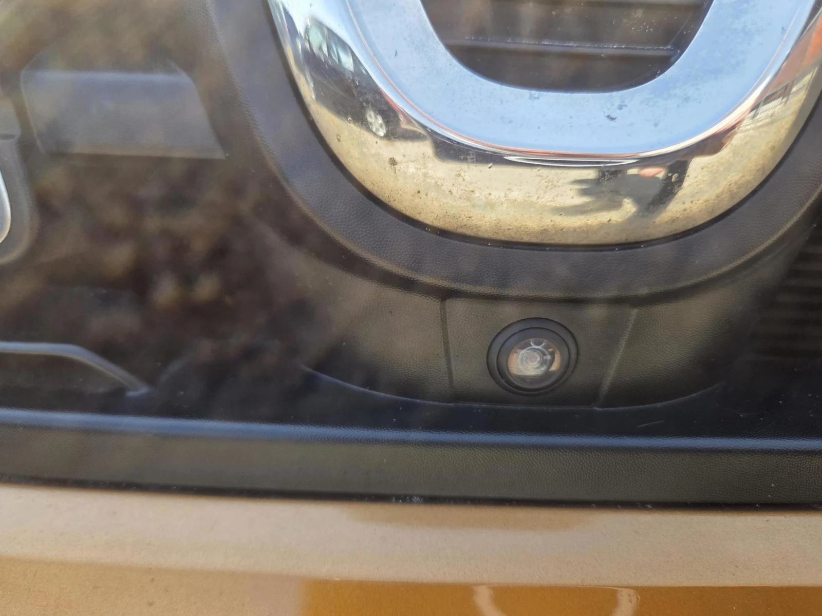 Dacia Duster 15 Year Anniversary, снимка 12 - Автомобили и джипове - 55484396