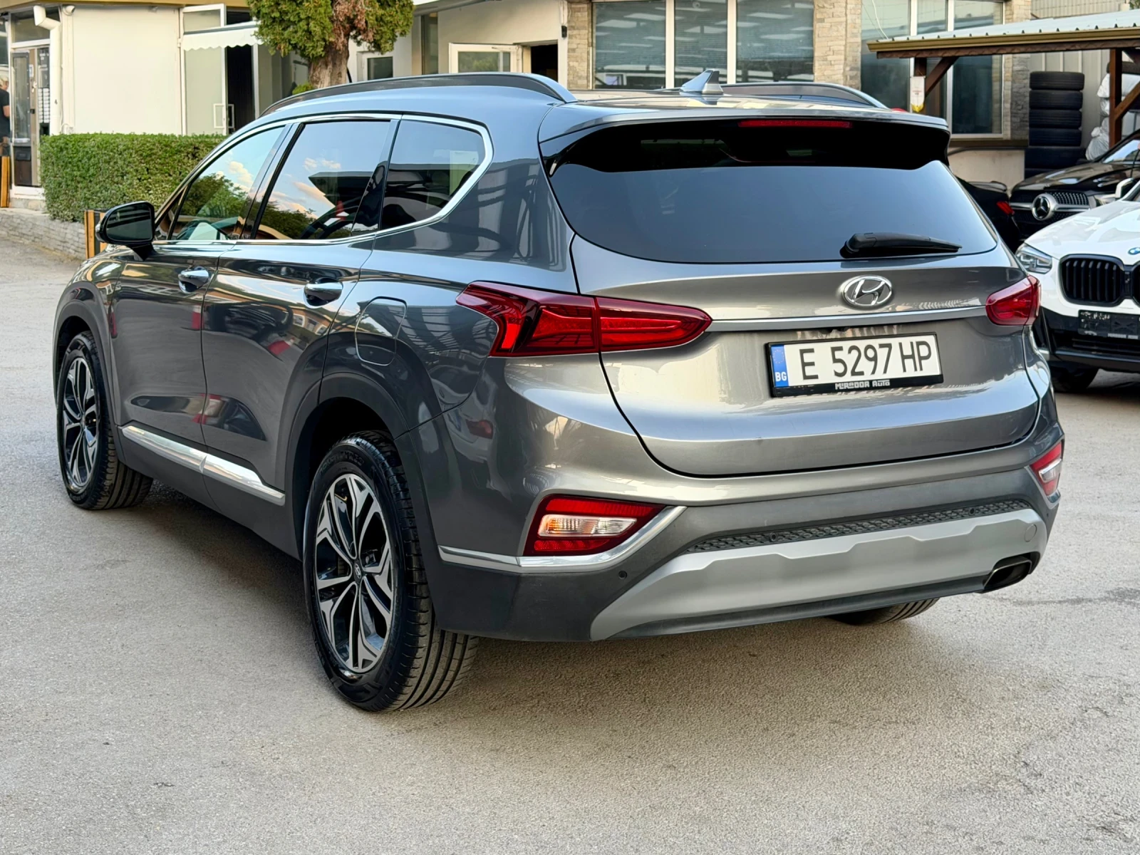 Hyundai Santa fe 2.0T Luxury, снимка 7 - Автомобили и джипове - 56184611