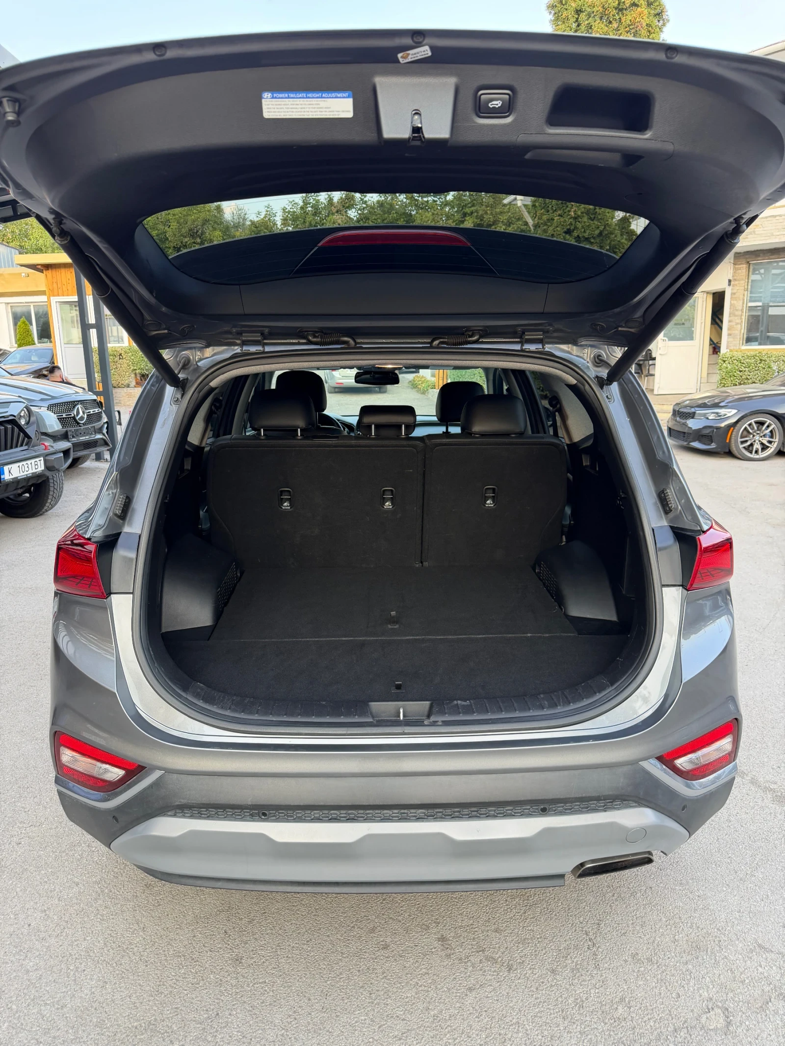 Hyundai Santa fe 2.0T Luxury, снимка 11 - Автомобили и джипове - 56184611