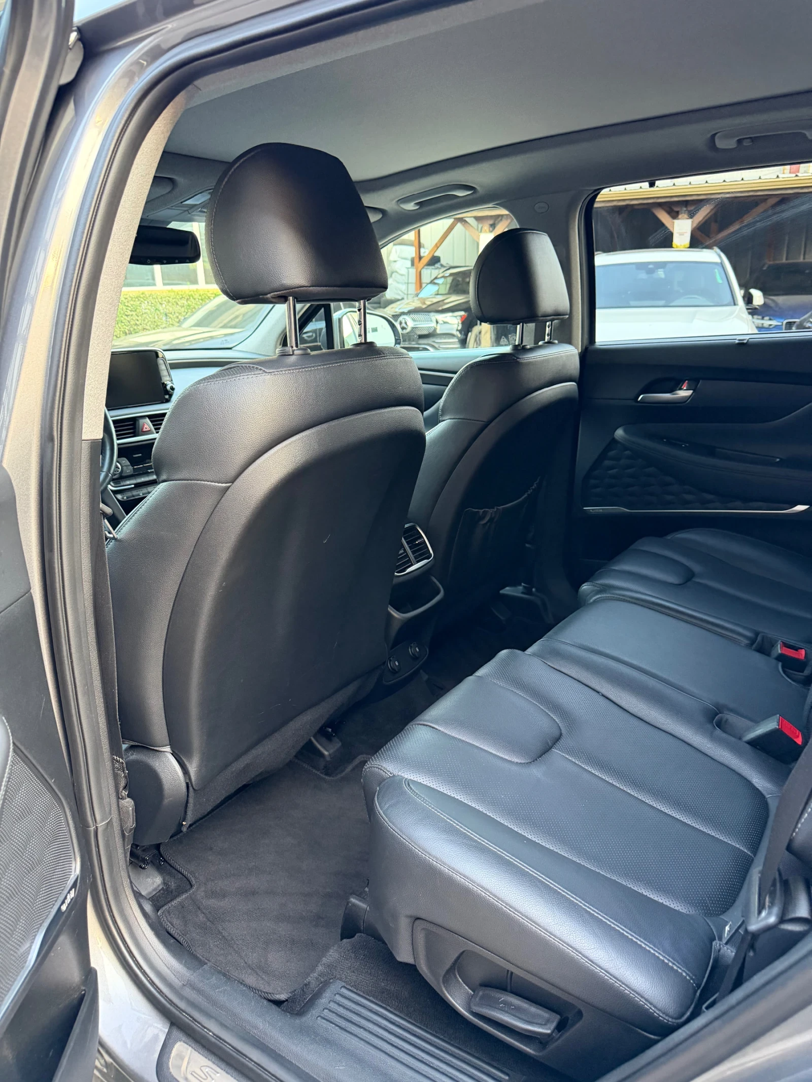 Hyundai Santa fe 2.0T Luxury, снимка 10 - Автомобили и джипове - 56184611