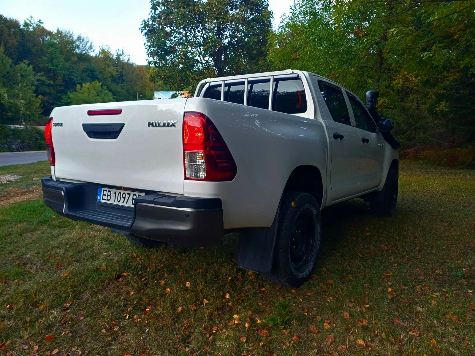 Toyota Hilux 2, 4D4D DOBINSON, снимка 7 - Автомобили и джипове - 56303580