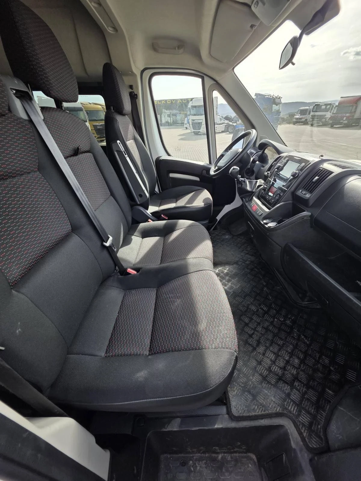 Citroen Jumper, снимка 8 - Бусове и автобуси - 56431049