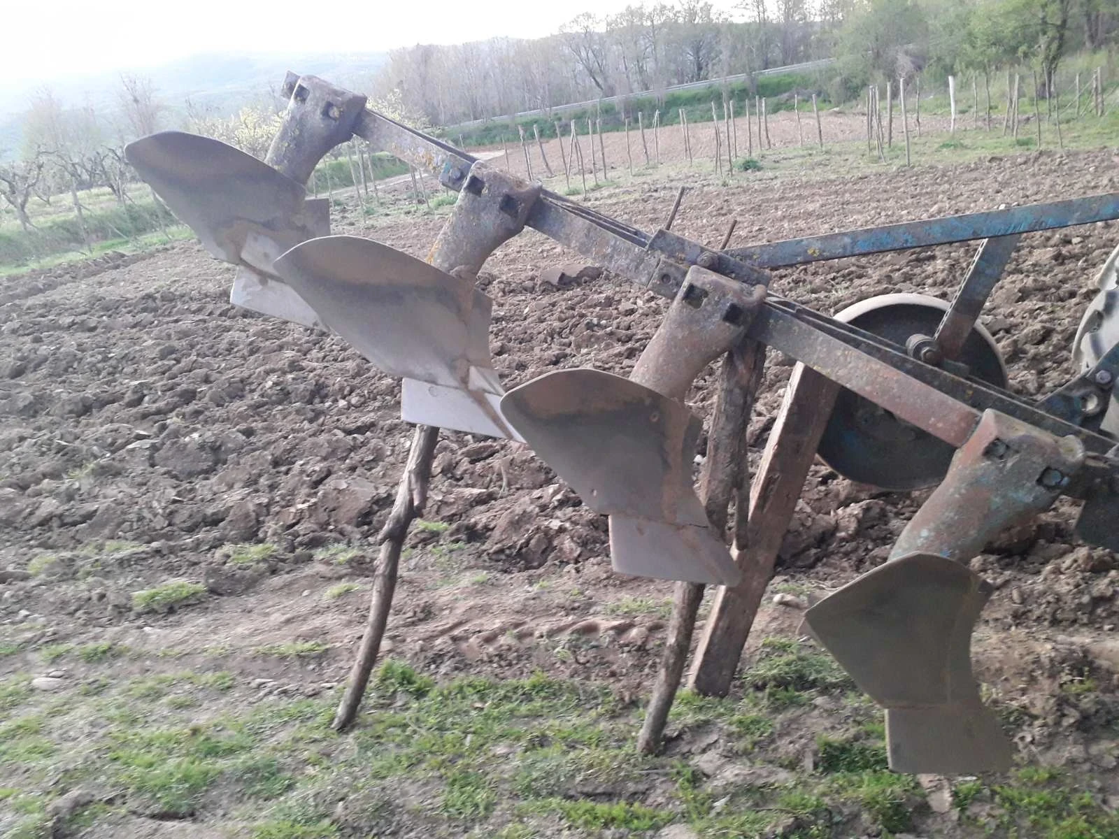 Трактор ЮМЗ, снимка 2 - Селскостопанска техника - 54141427