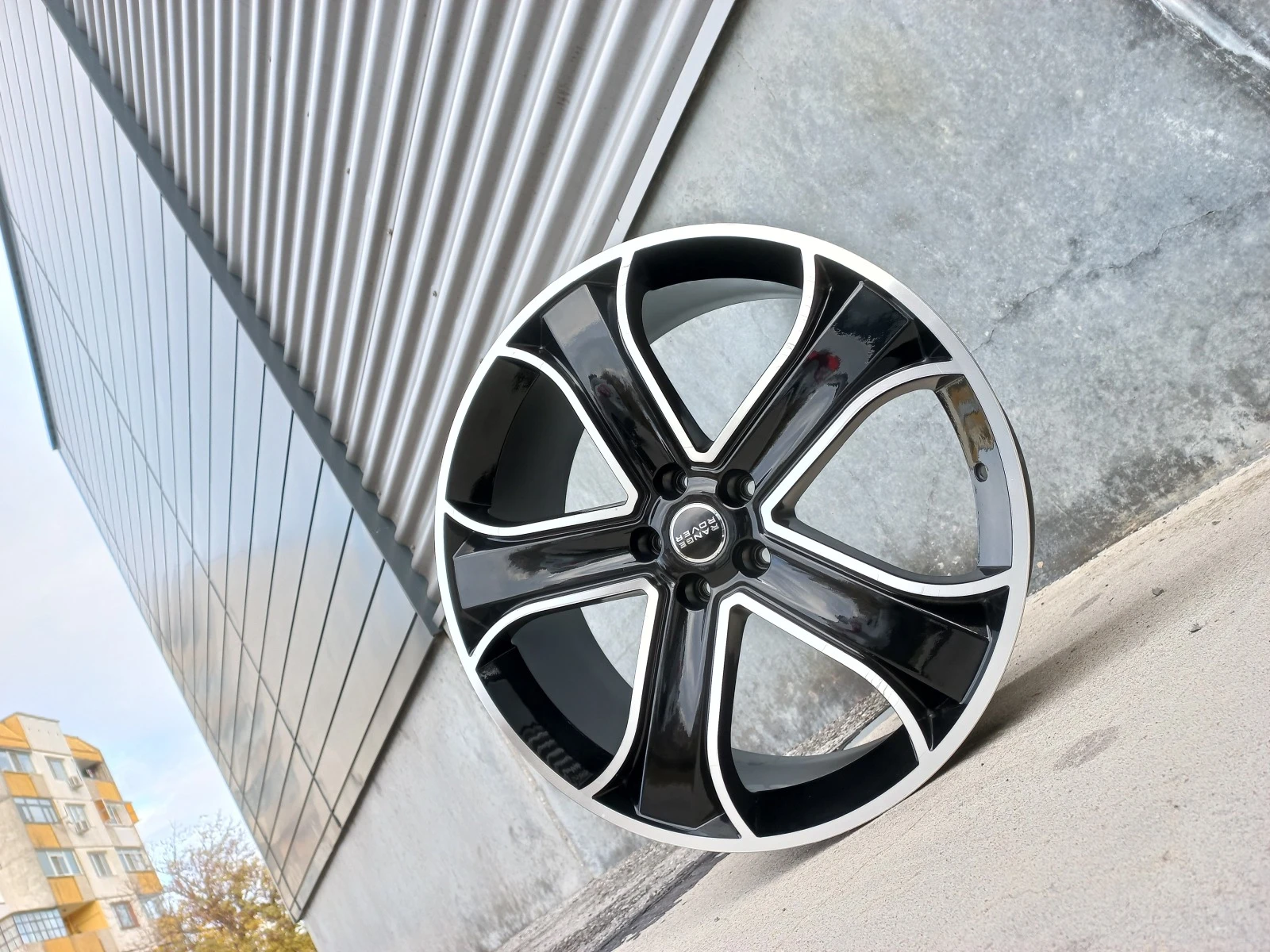   Land Rover | Mobile.bg   14