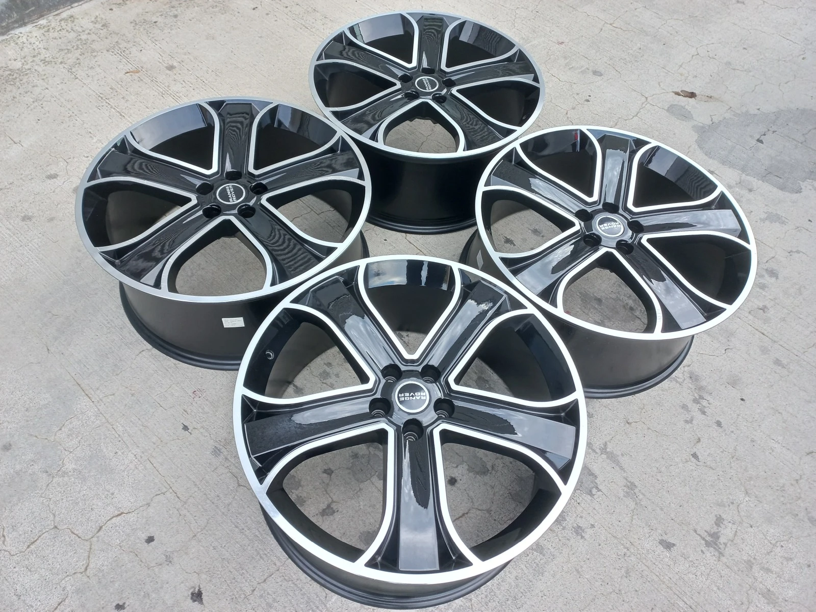   Land Rover | Mobile.bg   17