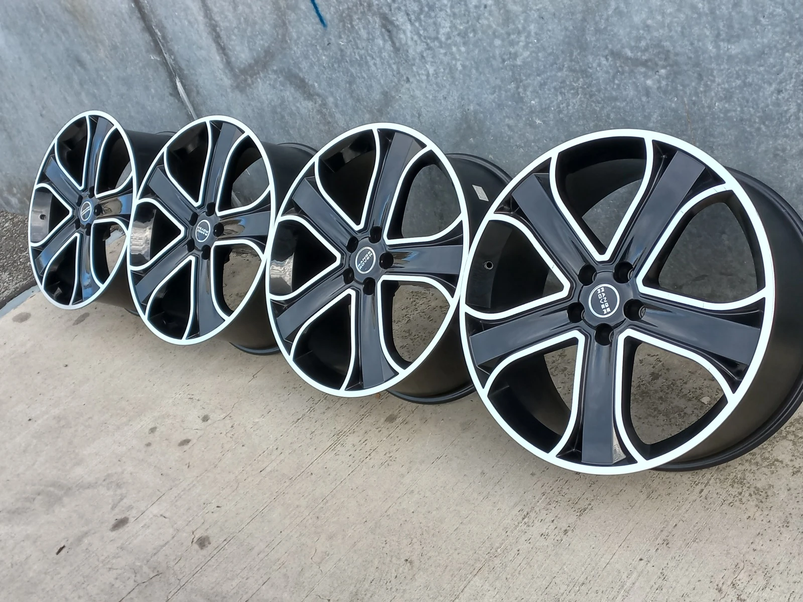   Land Rover | Mobile.bg   9