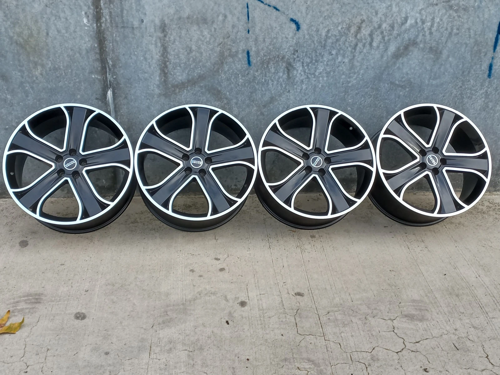   Land Rover | Mobile.bg   8