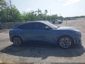 Ford Mustang Mach-E Gt, снимка 13