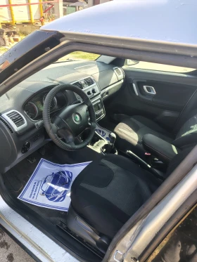 Skoda Roomster 1.4 scout, снимка 6