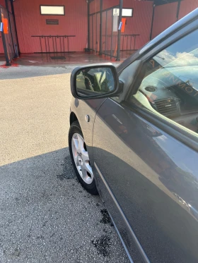 Toyota Corolla    20 000  | Mobile.bg    7
