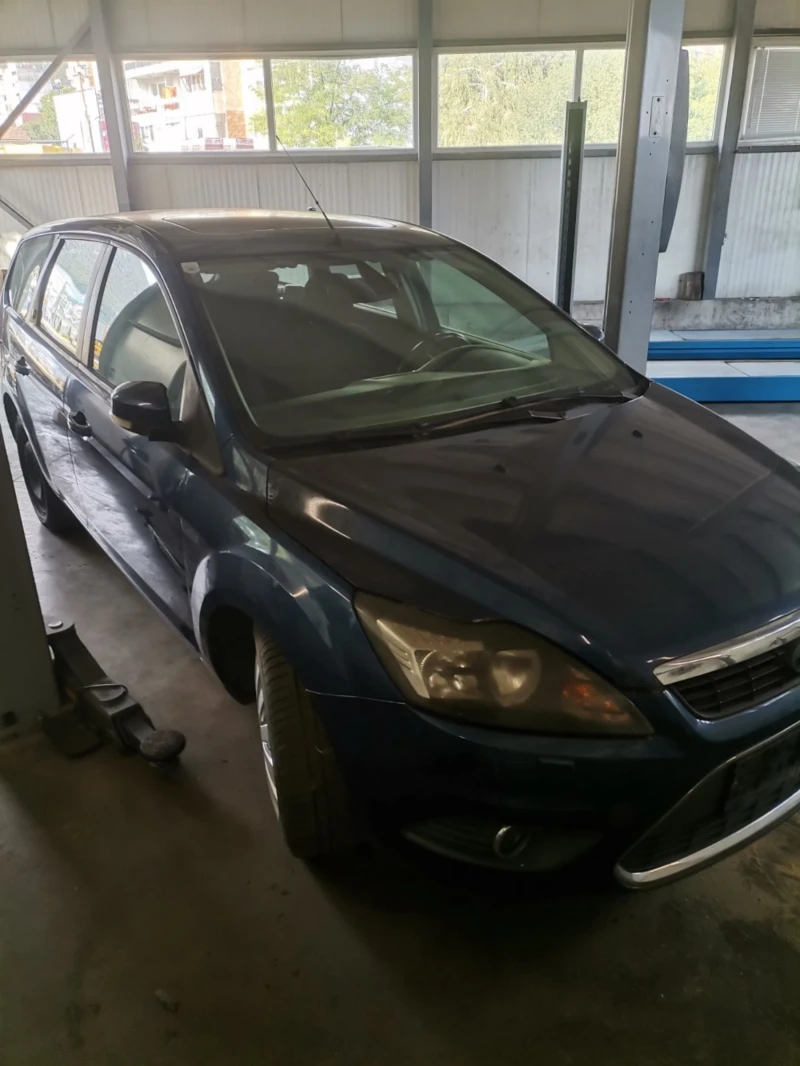 Ford Focus 1.6, снимка 1 - Автомобили и джипове - 47174241