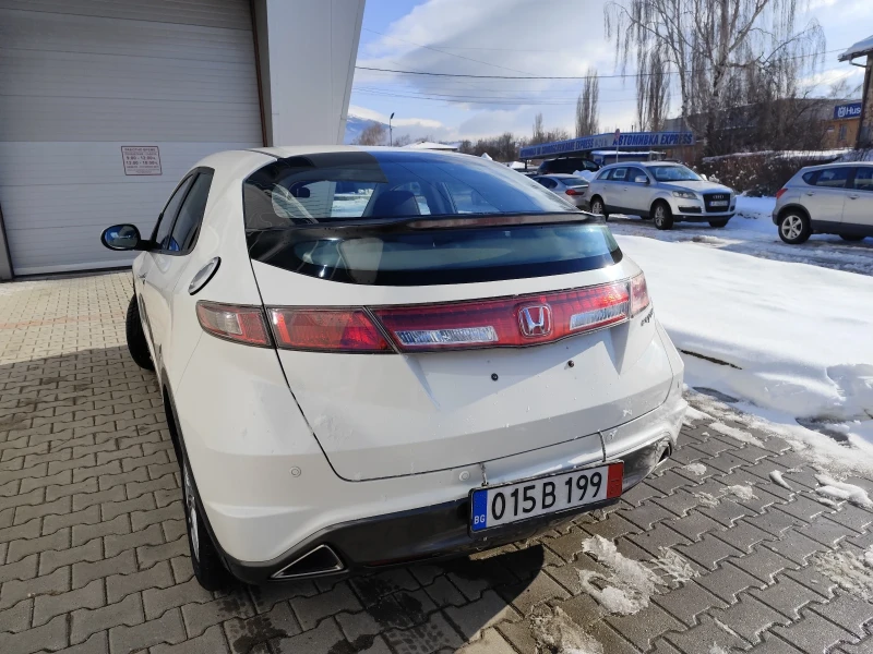 Honda Civic 1.4 БЕНЗИН, 99к.с, БЯЛА ПЕРЛА , снимка 8 - Автомобили и джипове - 48493836