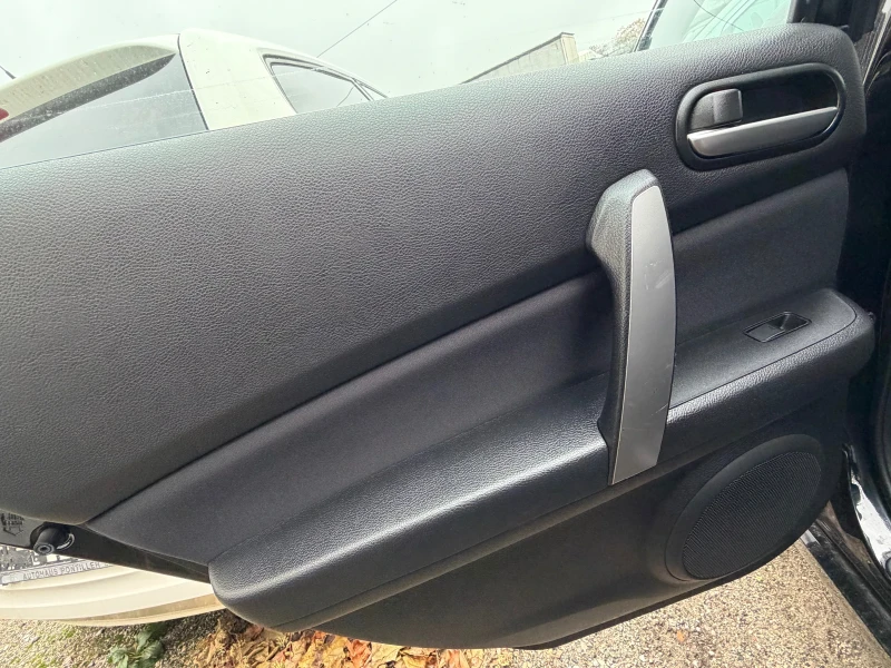 Mazda 6 MZR-CD2.2, снимка 14 - Автомобили и джипове - 51275897