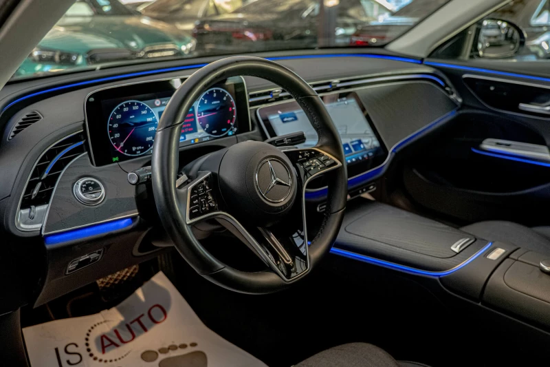Mercedes-Benz E 220 d/Avantgarde/Virtual/Панорама/MBUX/Pre-Safe/Therma, снимка 7 - Автомобили и джипове - 51781544
