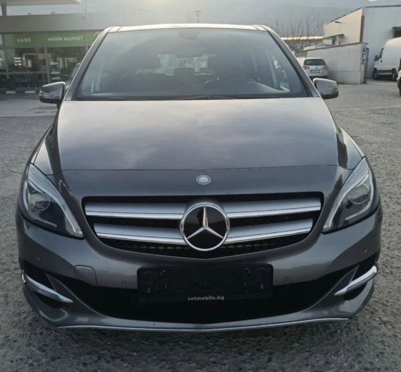 Mercedes-Benz B 200 AMG поръчкова Метан 156.кс като нова, снимка 12 - Автомобили и джипове - 52886562