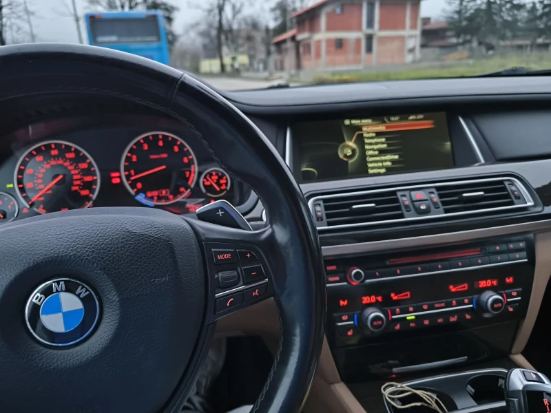 BMW 740 M paket soft close, обдухване , снимка 8 - Автомобили и джипове - 53048556