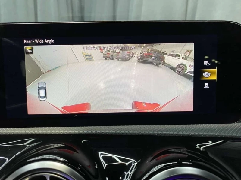 Mercedes-Benz CLA * AMG CLA35 * CARFAX * ЦЕНА ДО БГ, снимка 14 - Автомобили и джипове - 53263843