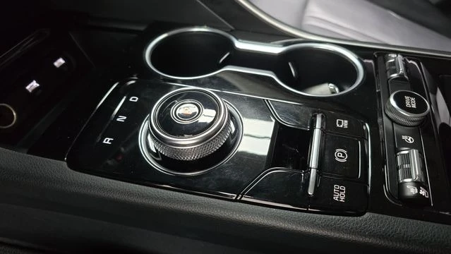 Kia K5 2.0 LPG TRENDY * ОЧАКВАН ВНОС*  - изображение 5