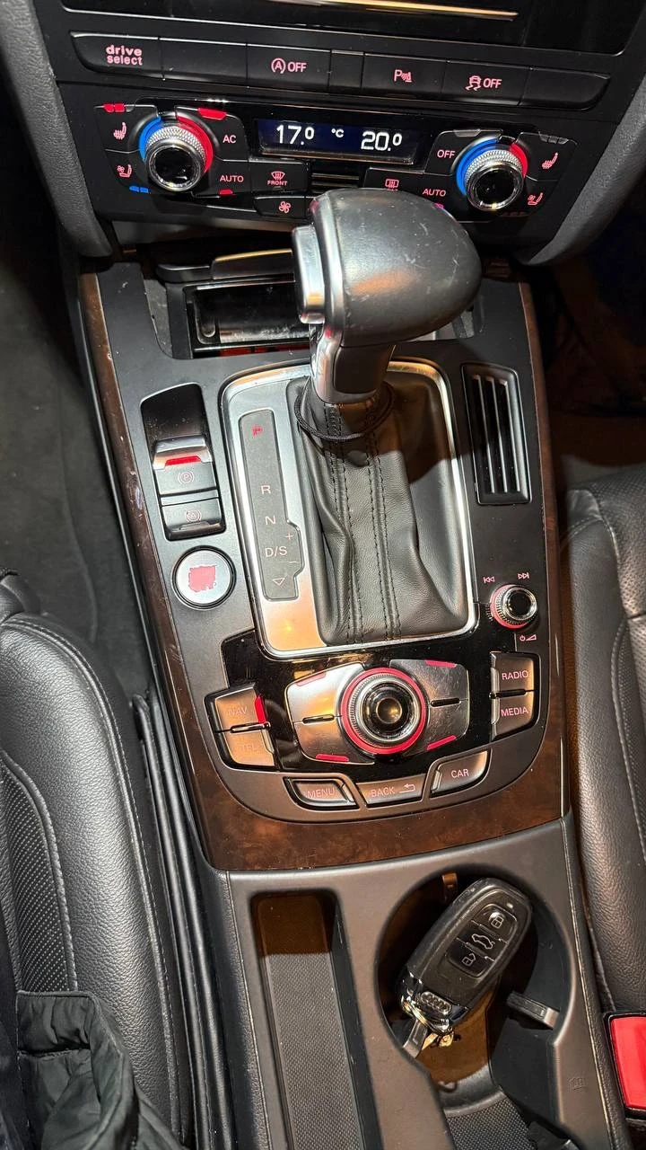 Audi A5 2.0 TDI QUATTRO FULL, снимка 13 - Автомобили и джипове - 54283493