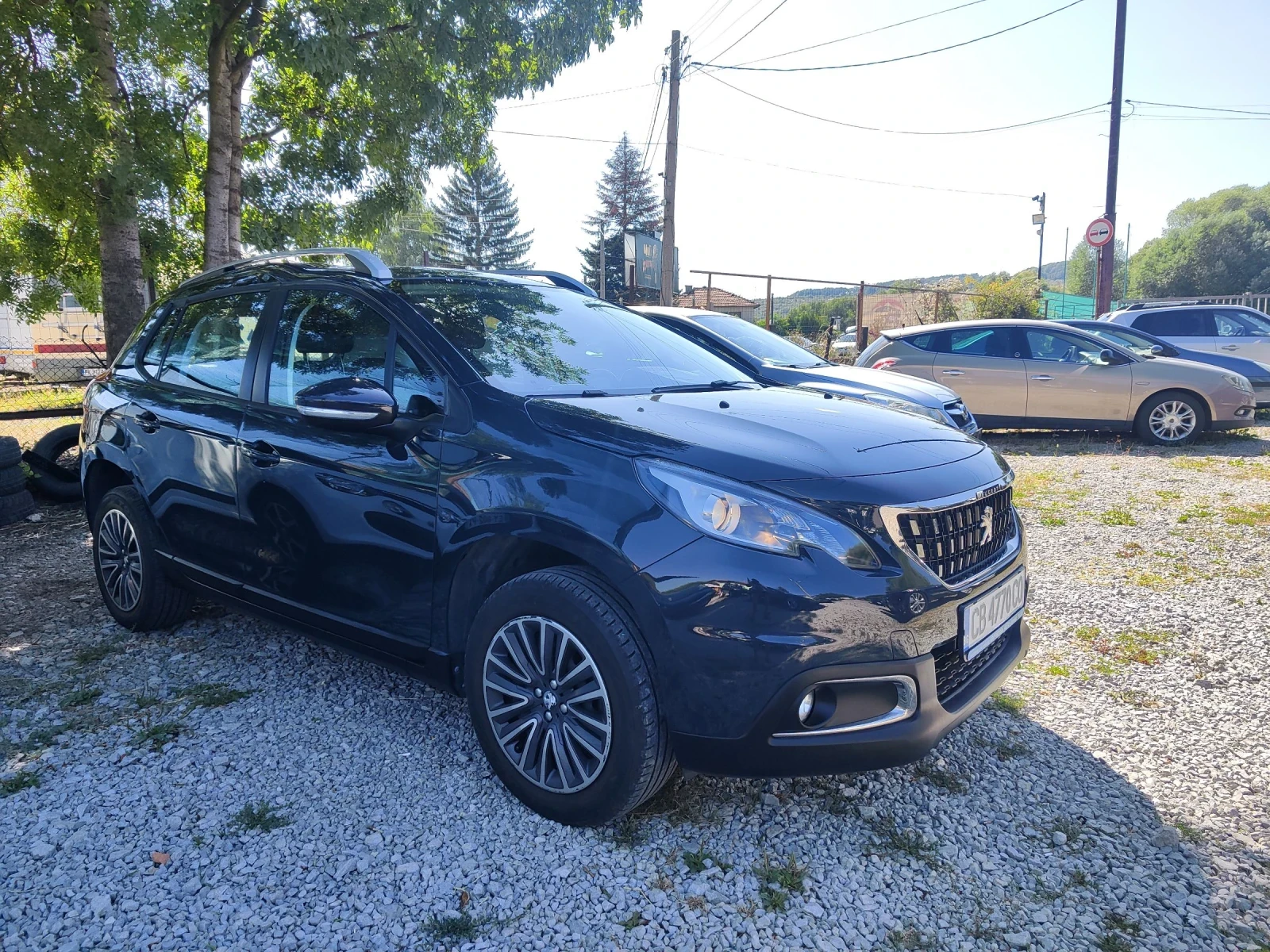 Peugeot 2008 1.2i 82к.с// Обслужен//, снимка 1