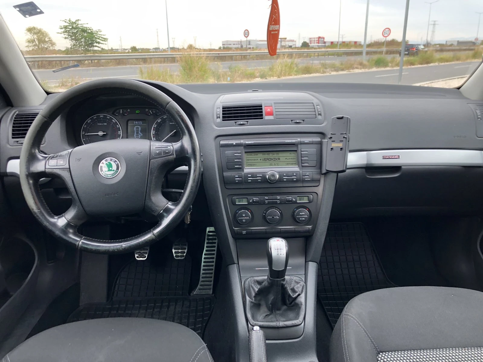 Skoda Octavia 4x4 Scout 2.0tdi - изображение 8