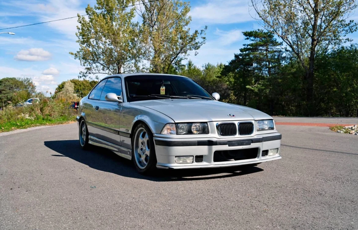 BMW 328 is * * CAR FAX * * АВТО КРЕДИТ * *  - изображение 2