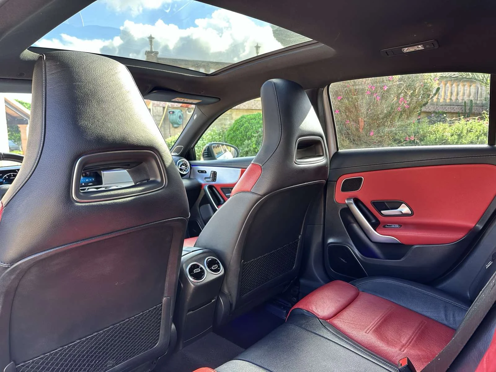 Mercedes-Benz A 35 AMG 4 MATIC | Mobile.bg   9