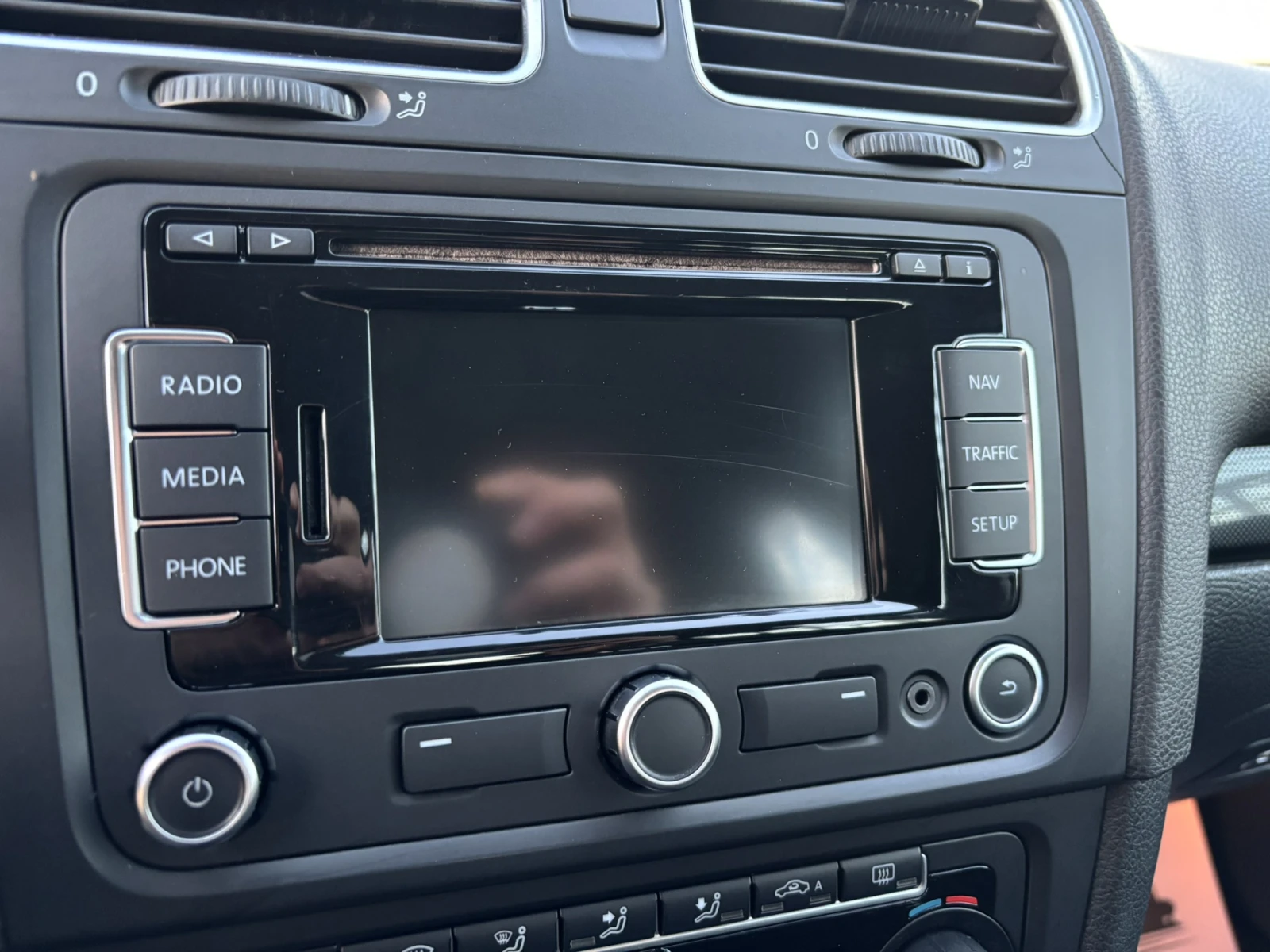 VW Golf VI 1.6TDI | Mobile.bg � ����������� 12